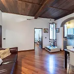Tora Florence Apartment