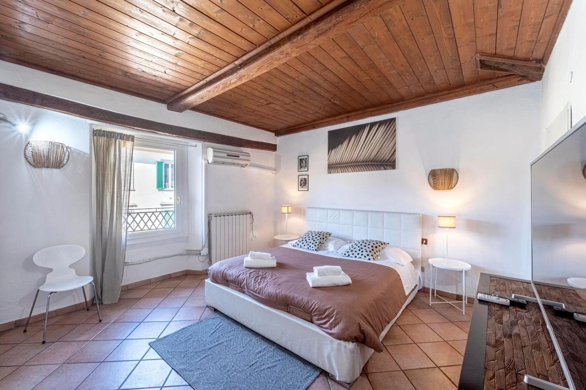 Tora Guest house Florence